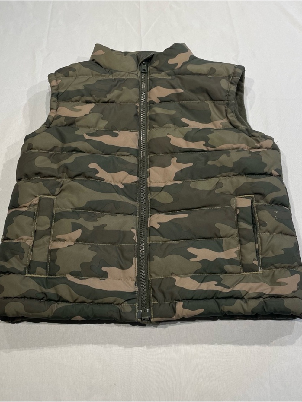 Gymboree Kids Camo Puffer Vest Green Camouflage Full Zip Fleece Lined 2T-3T